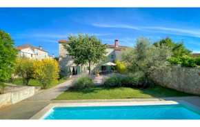 Villa Kalu